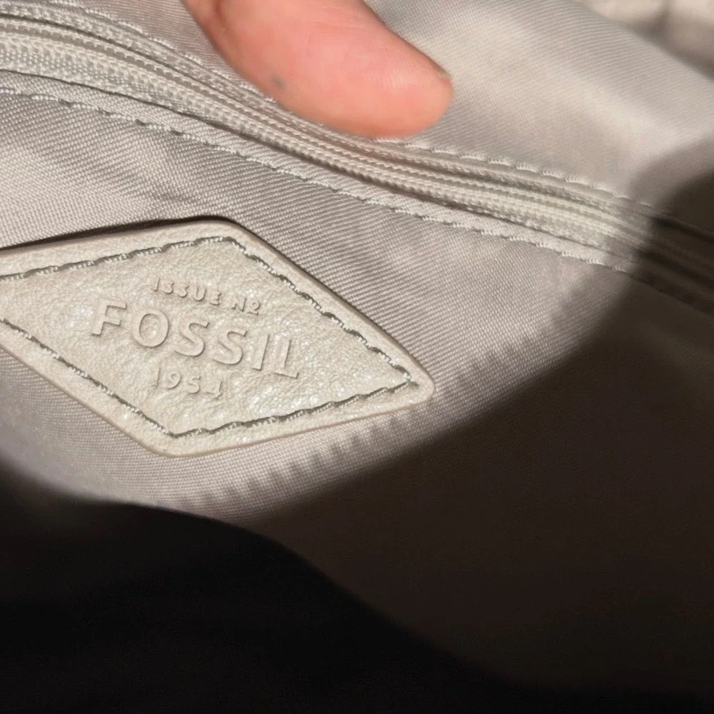 Fossil Leather Tote Bag Beige Shoulder Purse Large Zip Top